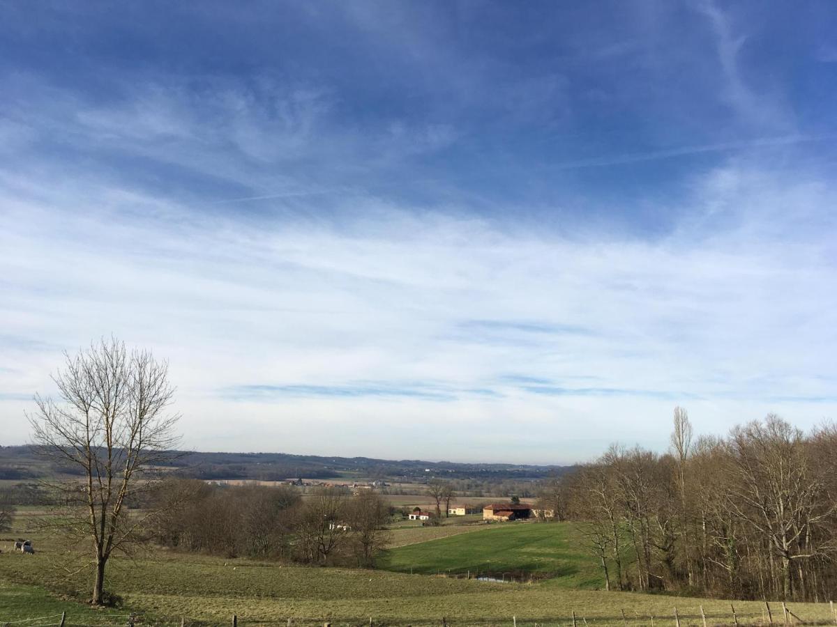 logement paisible à la campagne  Aubarede Extérieur photo