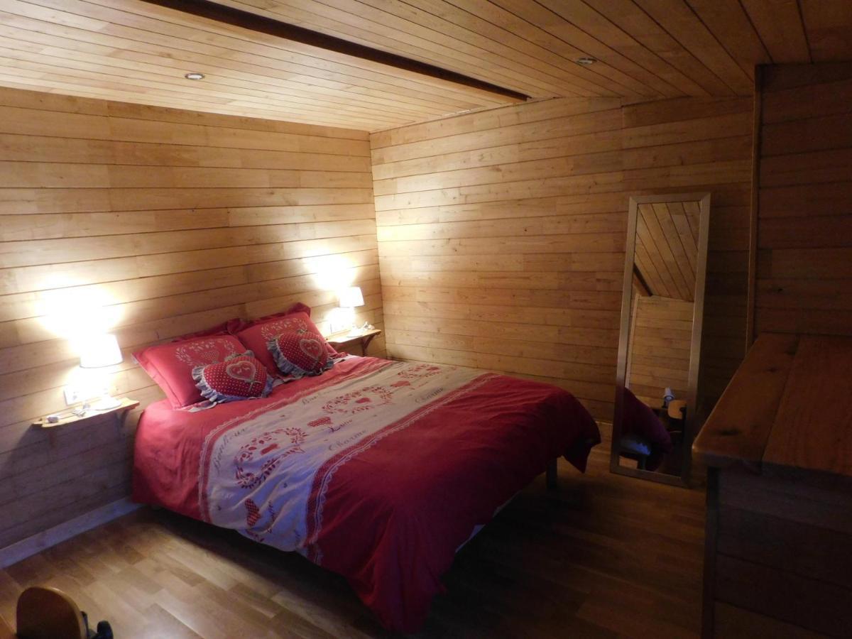 logement paisible à la campagne  Aubarede Extérieur photo